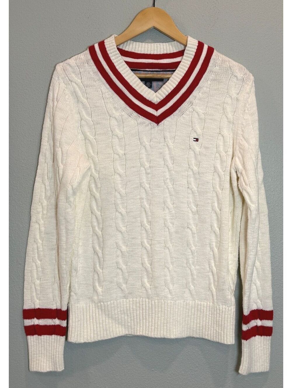 Tommy Hilfiger Cable Knit V-Neck Cricket Sweater.- Women's Small NWOT